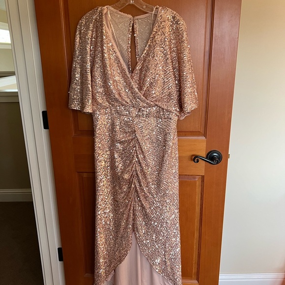Nightway Rose Gold Sequin Gown - Picture 4 of 6
